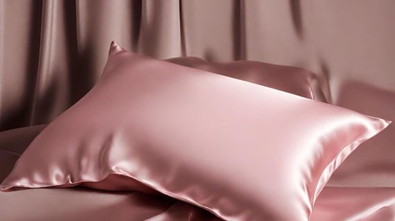 Blush Dreams Pure Mulberry Silk Pillowcase