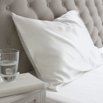 Silk Pillow Covers Benefits