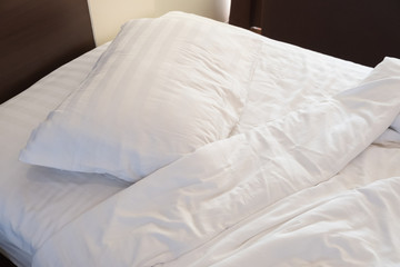 PURE SILK PILLOWCASES